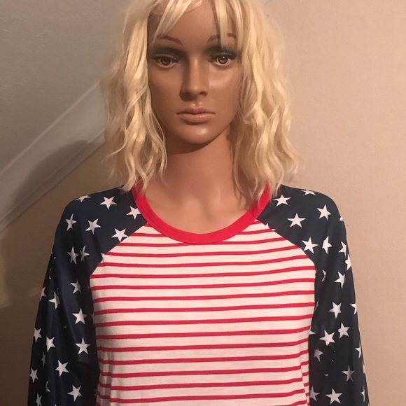 Red, white and blue shirt - Picture 10 of 10